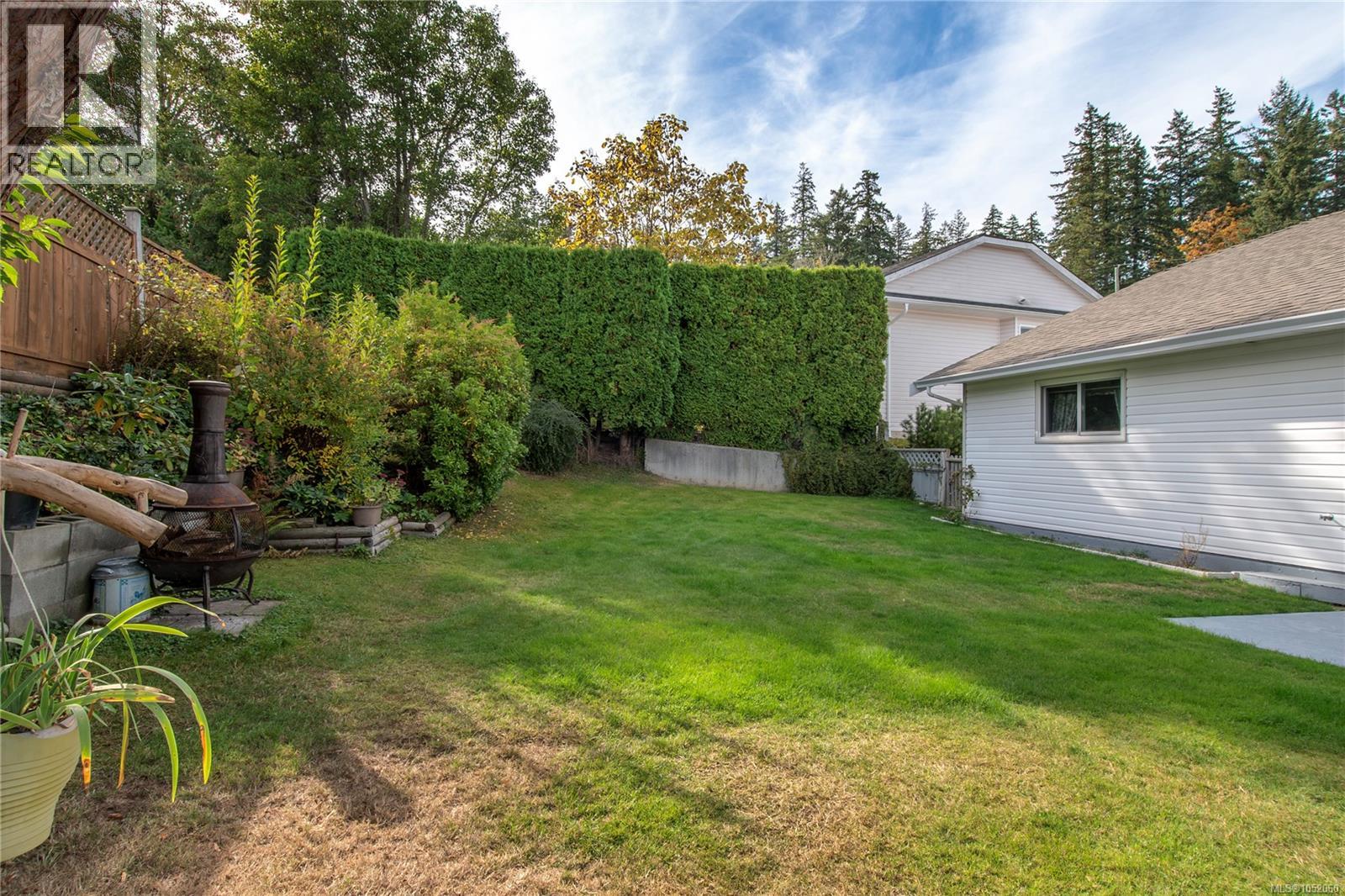 1667 Meadowbrook Dr