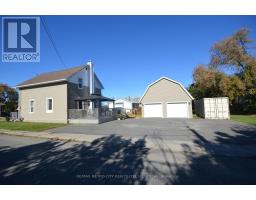 151 JUNE STREET, Renfrew, Ontario
