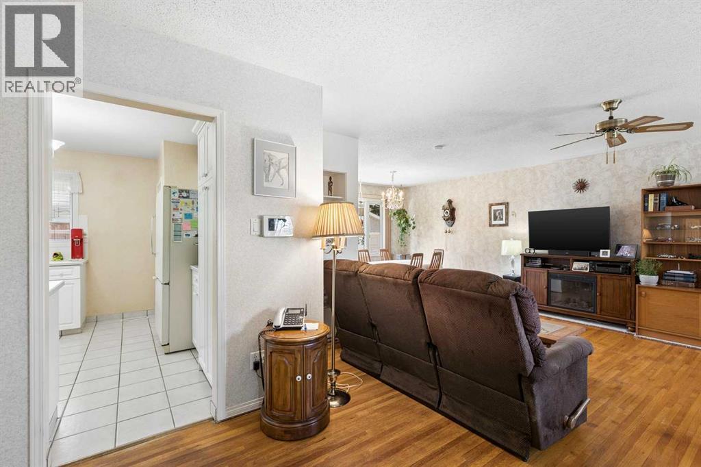 275 Northmount Drive NW, Calgary, Alberta  T2K 3G9 - Photo 3 - A2350703