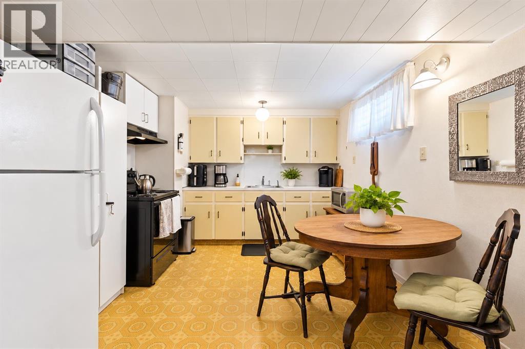 275 Northmount Drive NW, Calgary, Alberta  T2K 3G9 - Photo 20 - A2350703