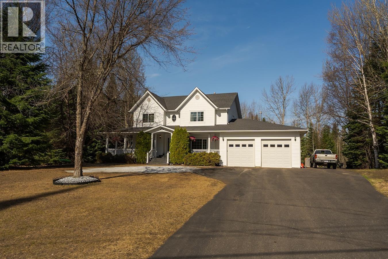 6743 VALLEYVIEW DRIVE