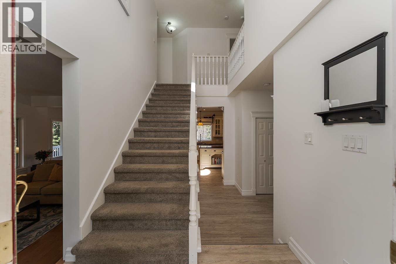 6743 Valleyview Drive, Prince George, British Columbia  V2K 4C4 - Photo 4 - R3174695