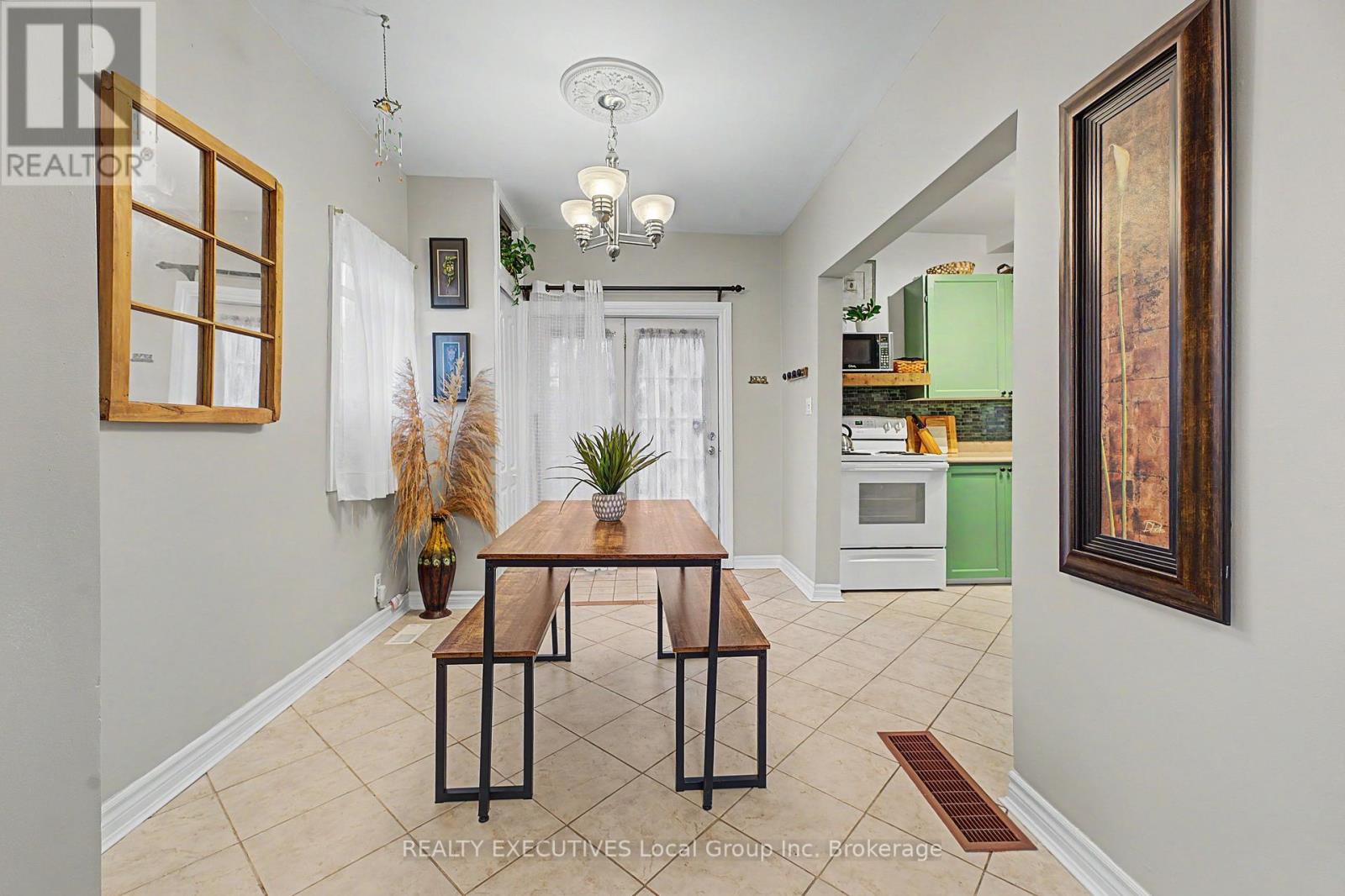 1230 Cassells Street, North Bay, Ontario  P1B 4B7 - Photo 7 - X14027626