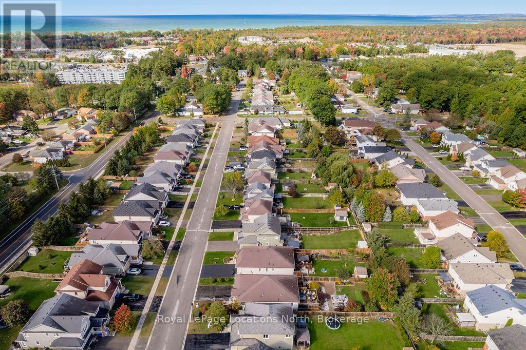51 Christy Drive, Wasaga Beach, Ontario  L9Z 0E5 - Photo 47 - S14027628