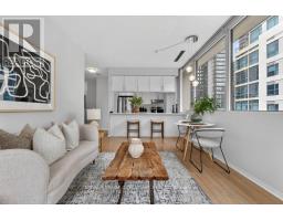 707 - 555 YONGE STREET, Toronto, Ontario
