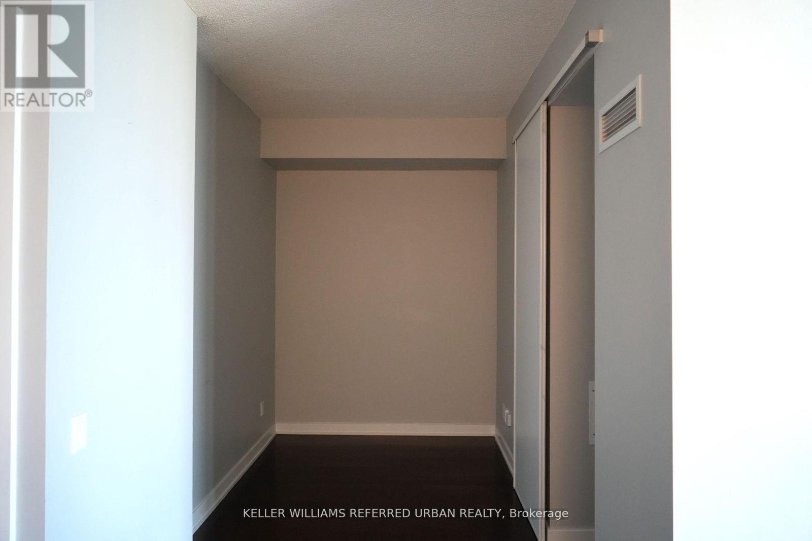 3401 - 33 Charles Street E, Toronto, Ontario  M4Y 0A2 - Photo 5 - C14027618