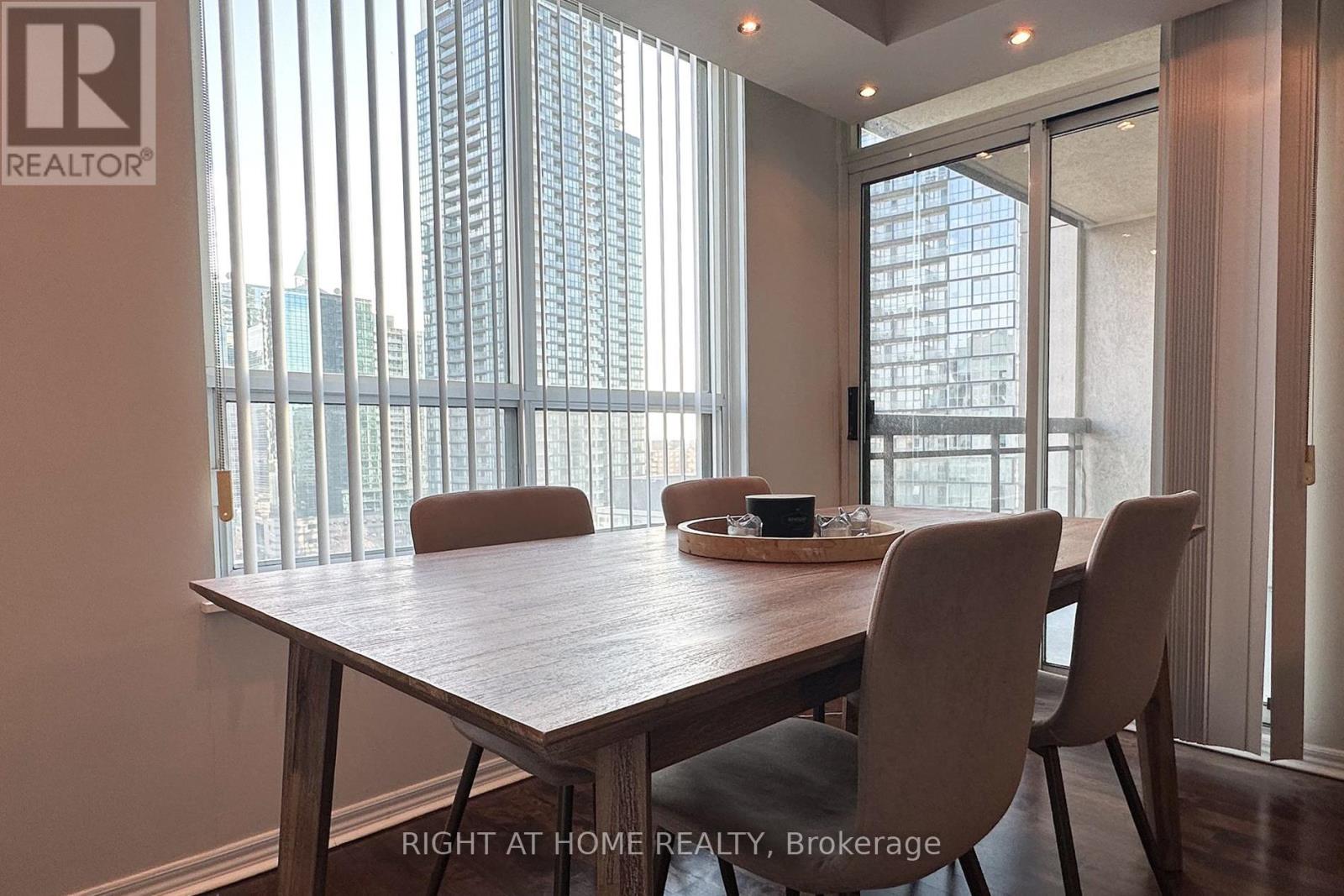 1507 - 18 Parkview Avenue, Toronto, Ontario  M2N 7H7 - Photo 5 - C14027688