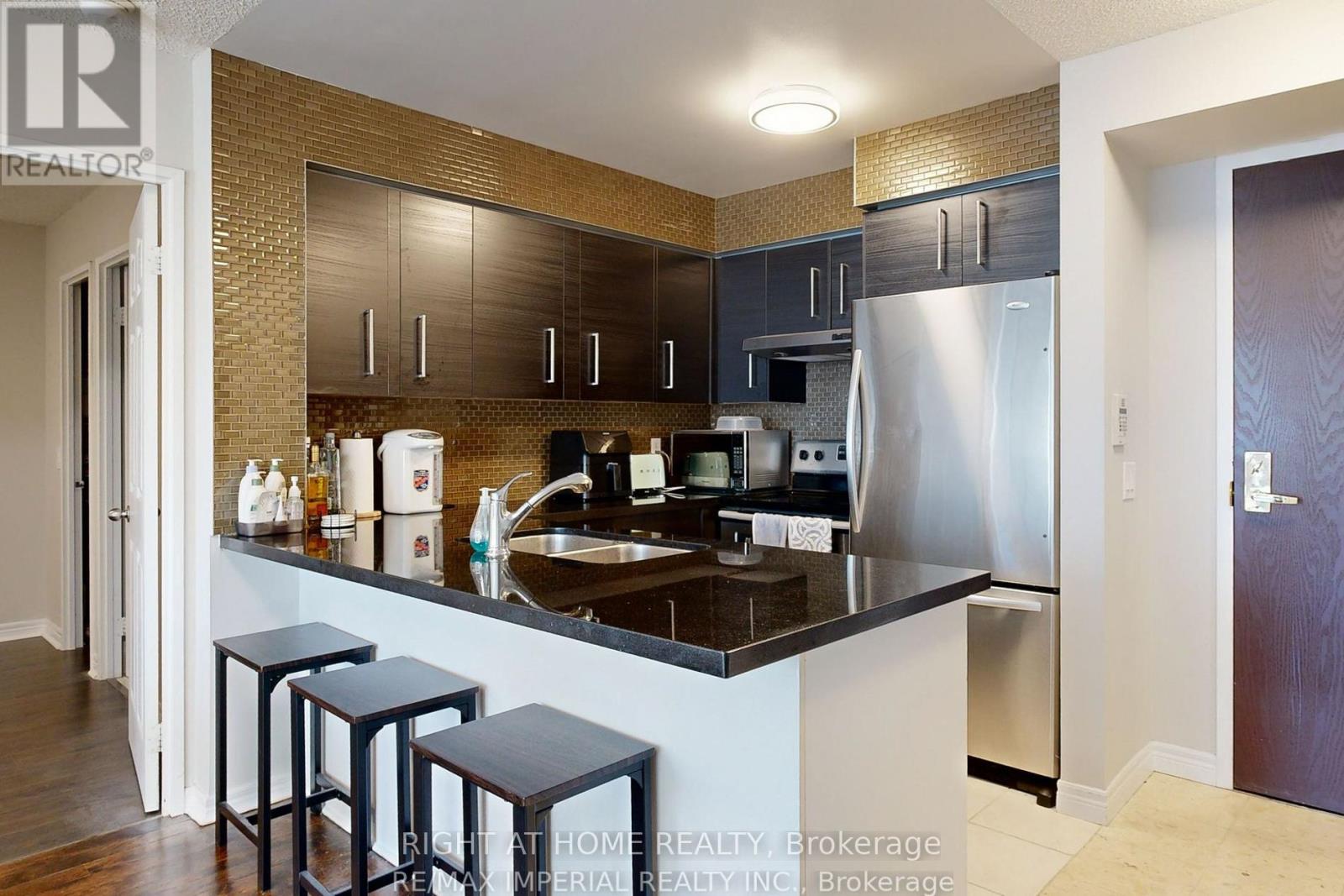 1507 - 18 Parkview Avenue, Toronto, Ontario  M2N 7H7 - Photo 9 - C14027688
