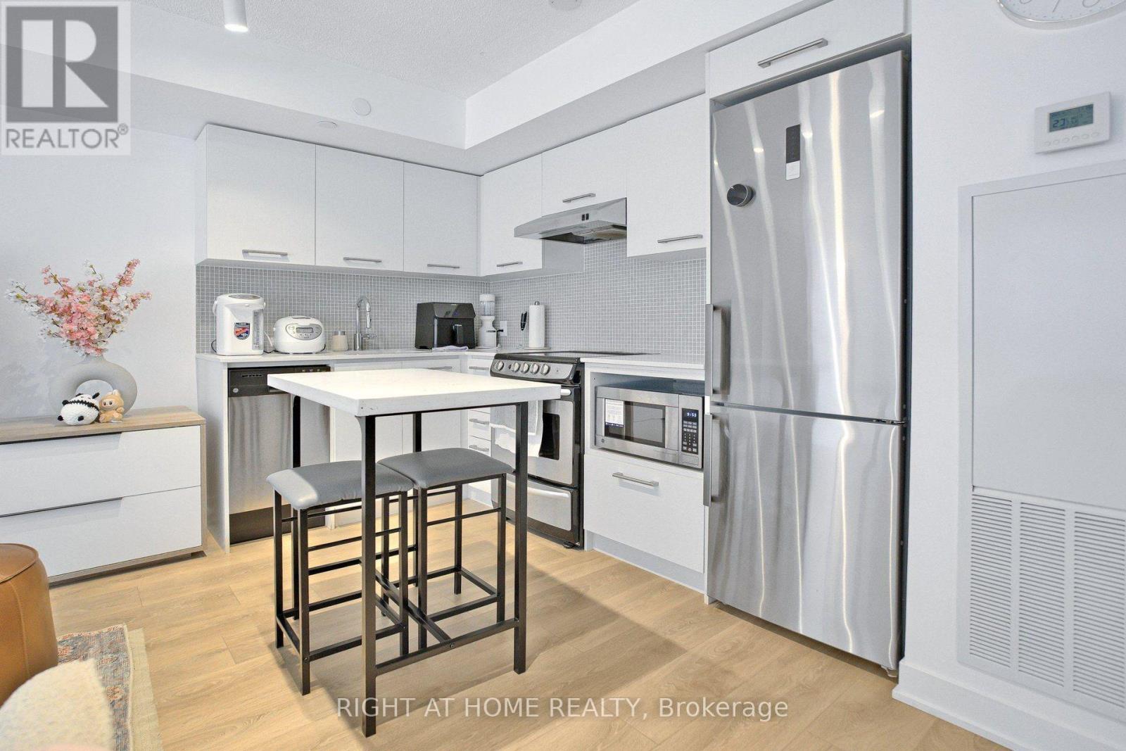 1406 - 87 Peter Street, Toronto, Ontario  M5V 0P1 - Photo 10 - C14027696