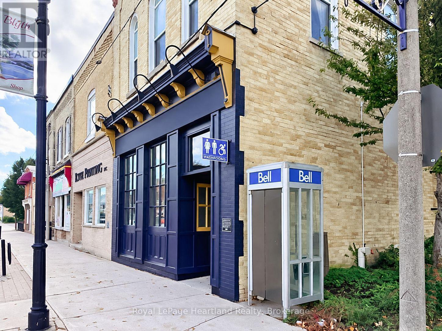 413 Queen Street, North Huron, Ontario  N0M 1H0 - Photo 3 - X14027576
