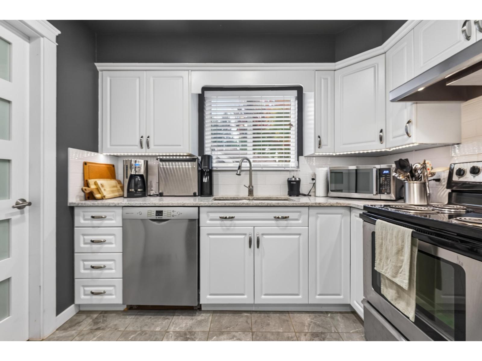19230 FAIRWAY DRIVE DRIVE