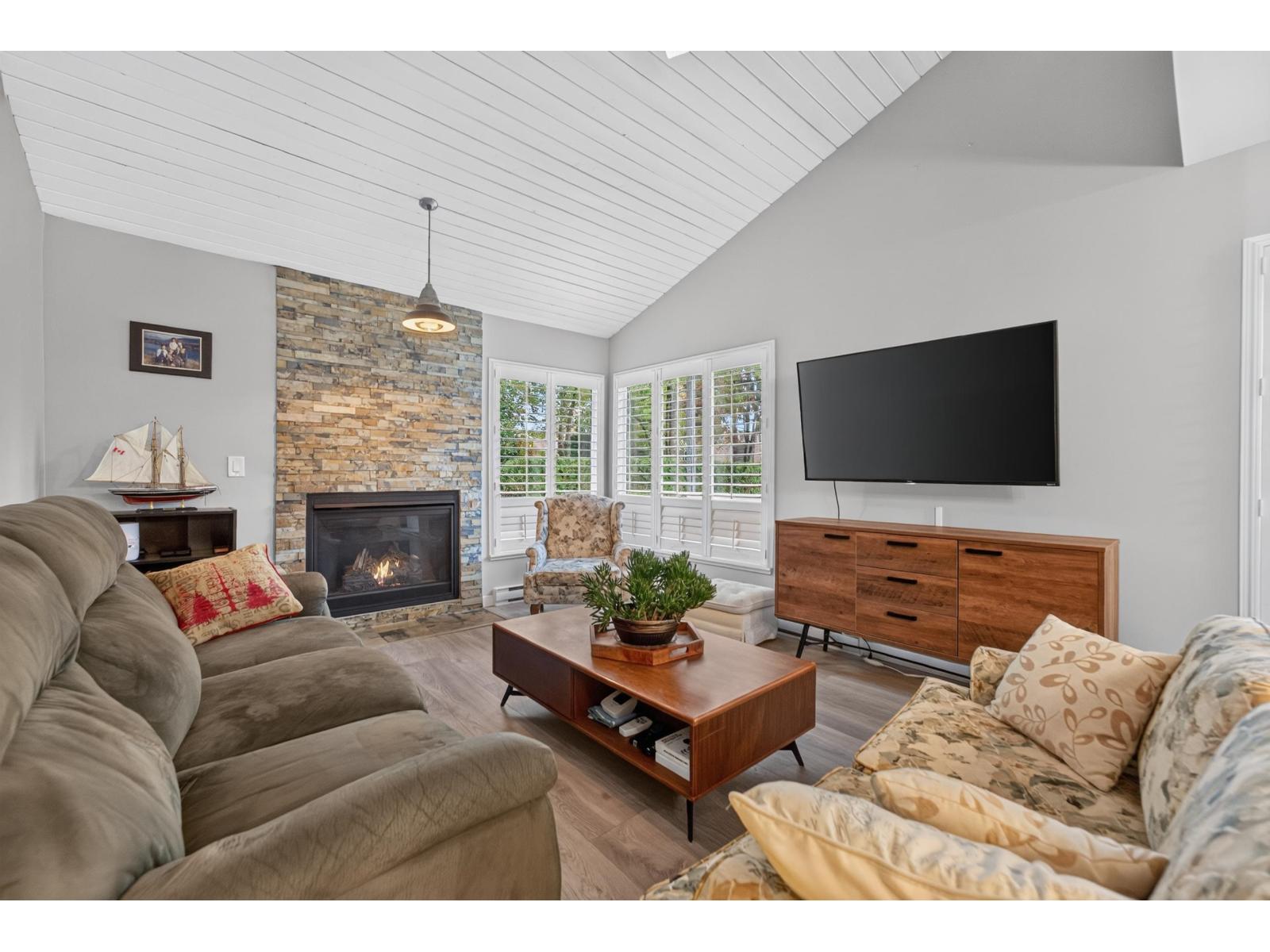 19230 FAIRWAY DRIVE DRIVE
