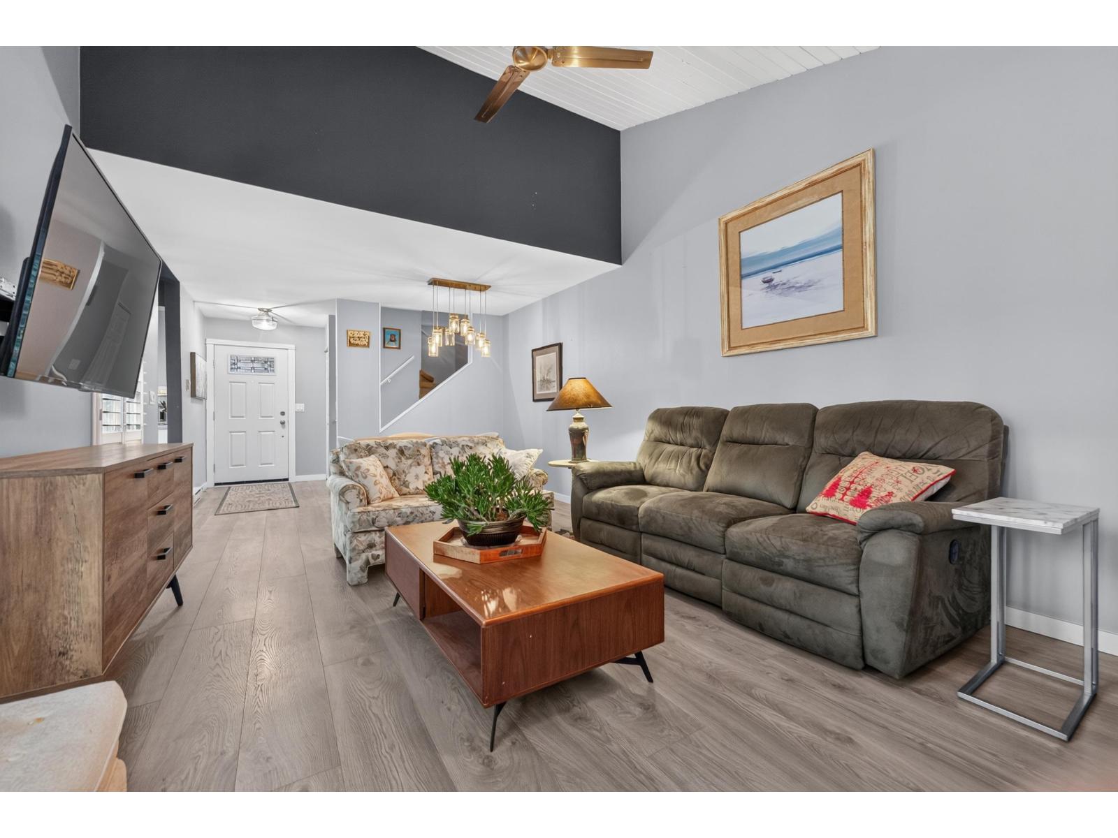 19230 FAIRWAY DRIVE DRIVE