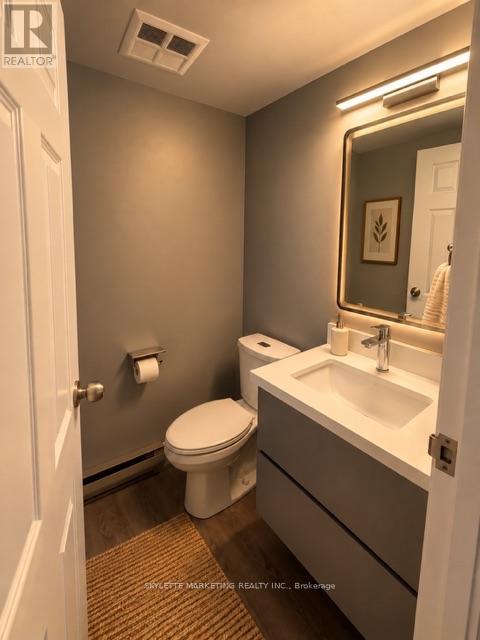 3203 - 25 The Esplanade, Toronto, Ontario  M5E 1W5 - Photo 8 - C14027632