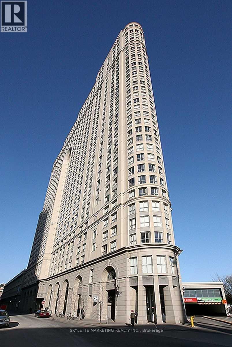 3203 - 25 THE ESPLANADE, Toronto, Ontario