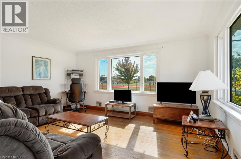 66 Walter Avenue N, Hamilton, Ontario  L8H 5P7 - Photo 8 - 40870860