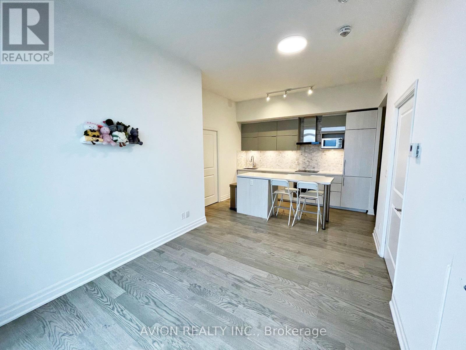 925a - 10 Rouge Valley Drive W, Markham, Ontario  L6G 0G9 - Photo 11 - N14027608