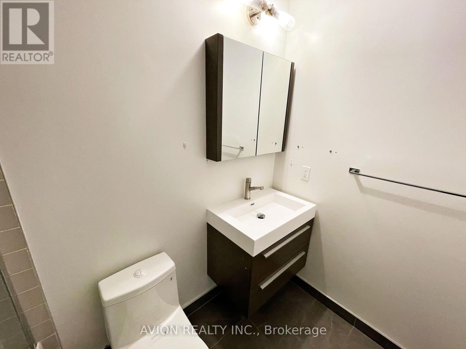 925a - 10 Rouge Valley Drive W, Markham, Ontario  L6G 0G9 - Photo 15 - N14027608