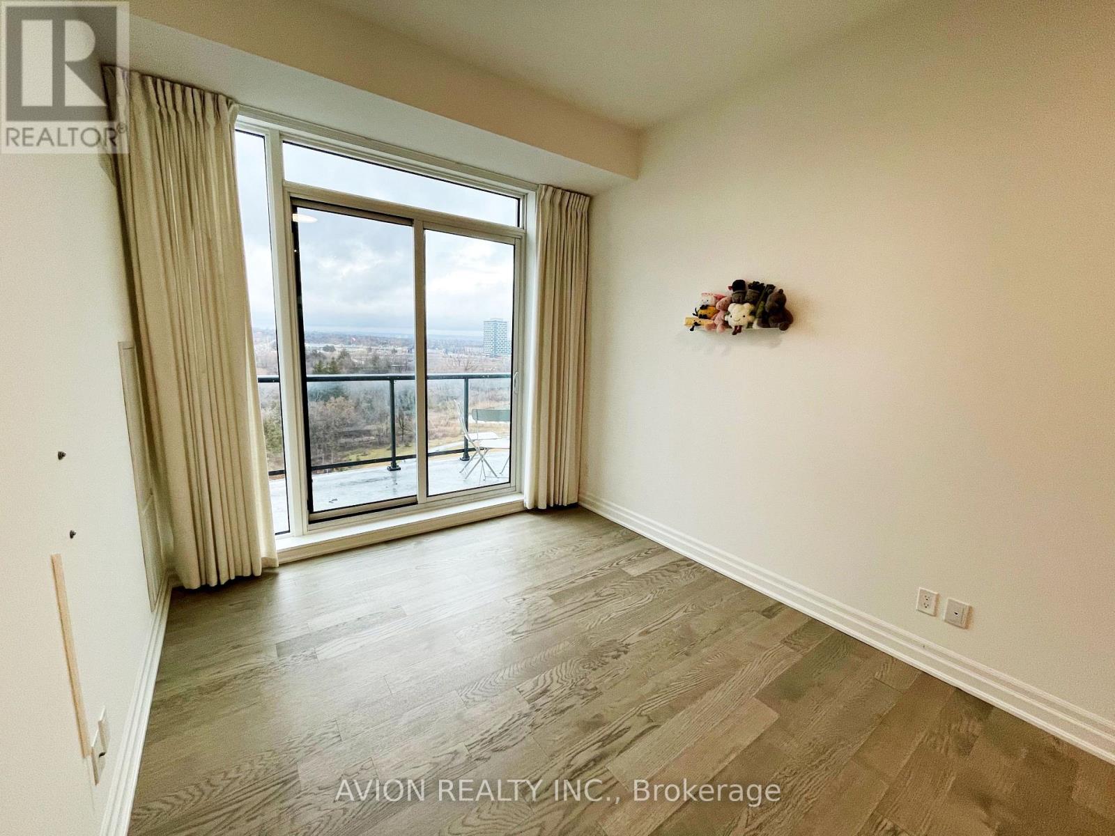 925a - 10 Rouge Valley Drive W, Markham, Ontario  L6G 0G9 - Photo 9 - N14027608