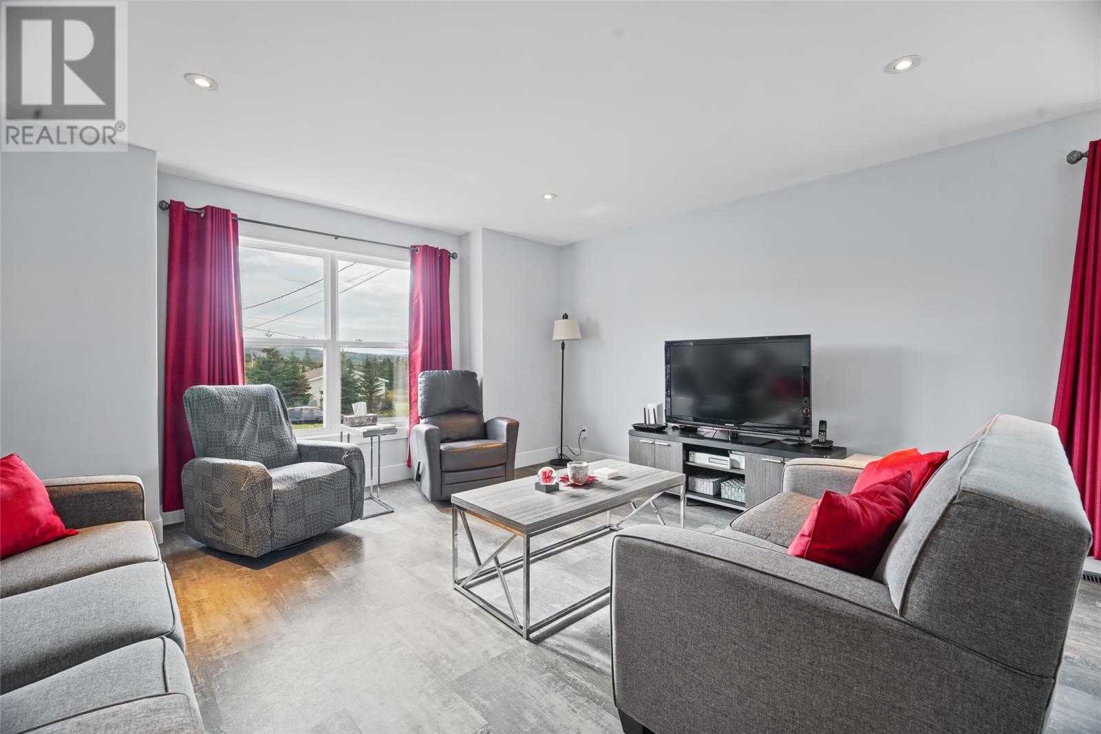 5 Red Cliff Road, Logy Bay — photo 4