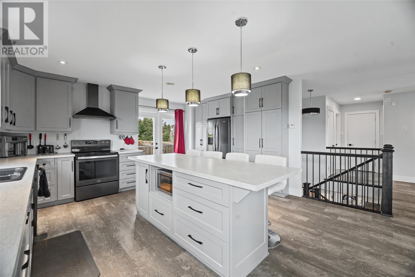 5 Red Cliff Road, Logy Bay — photo 9