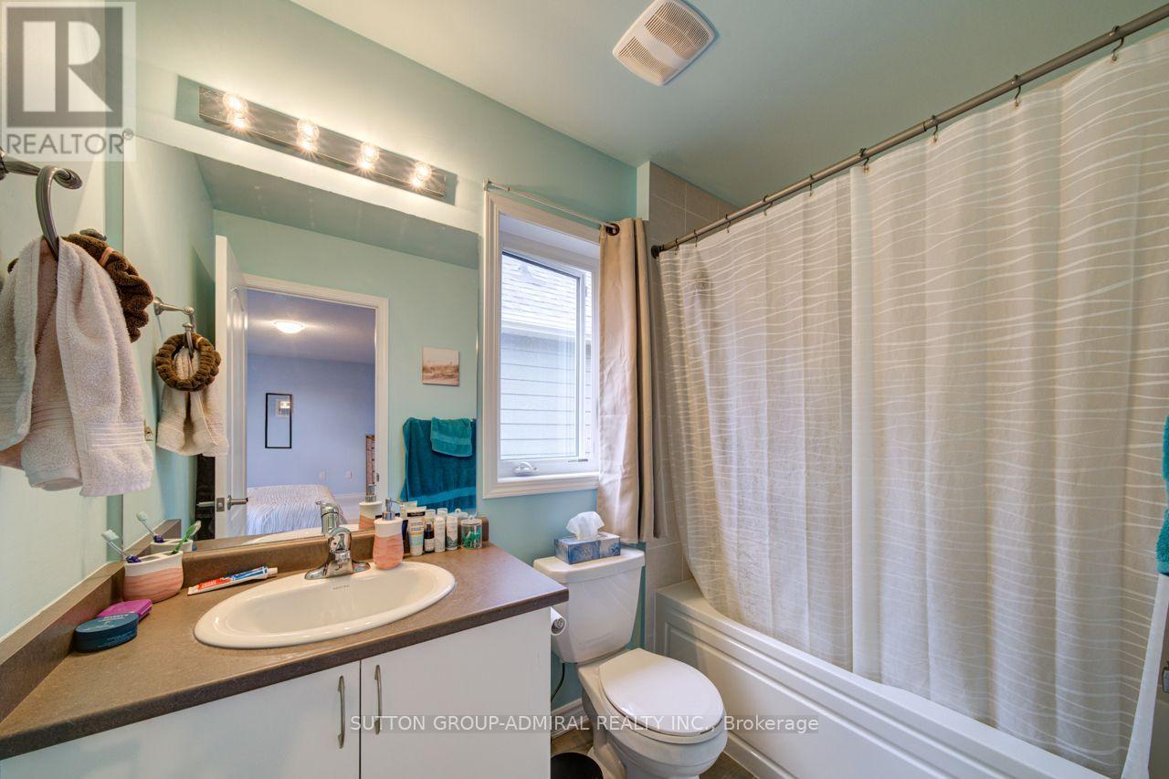 8 Catamaran Drive, Wasaga Beach, Ontario  L9Z 2E9 - Photo 32 - S14027634