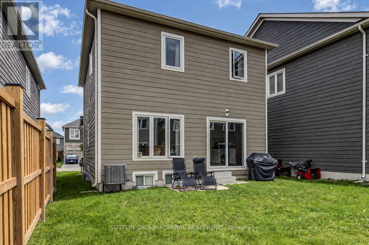 8 Catamaran Drive, Wasaga Beach, Ontario  L9Z 2E9 - Photo 45 - S14027634