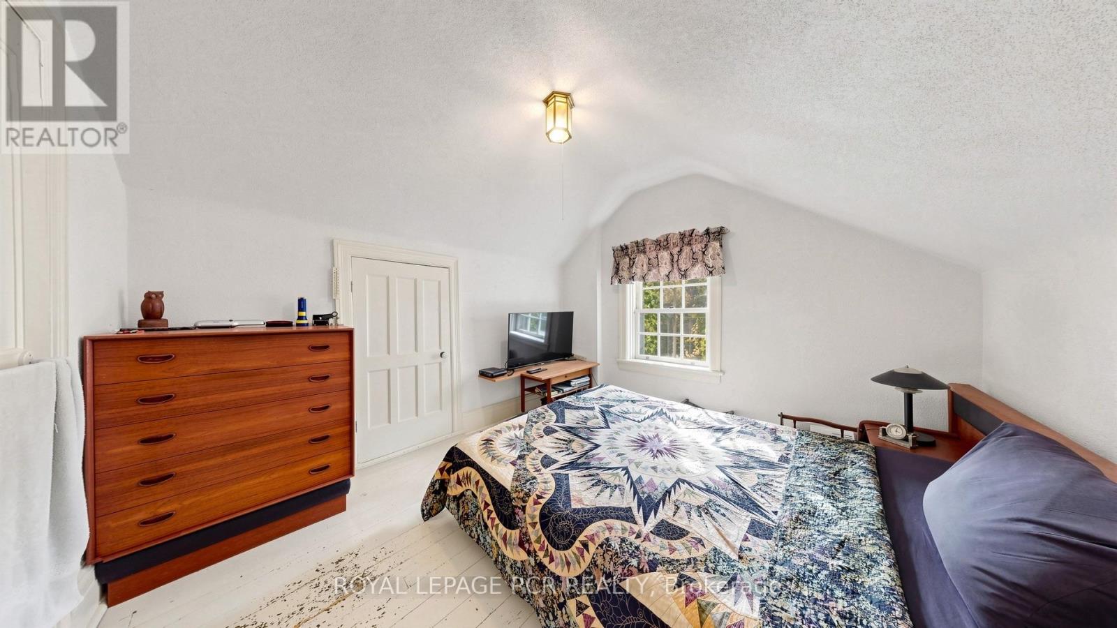 16 Blake Street, Barrie (North Shore), Ontario  L4M 1J6 - Photo 34 - S14027808