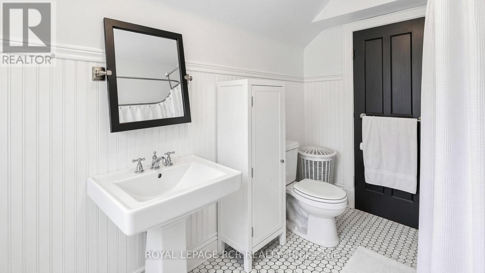16 Blake Street, Barrie (North Shore), Ontario  L4M 1J6 - Photo 36 - S14027808