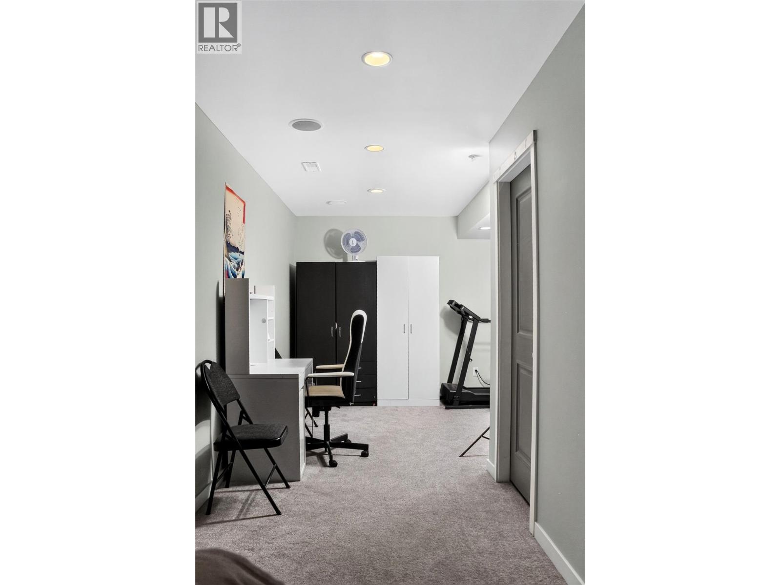 1760 COPPERHEAD Drive Unit# 31
