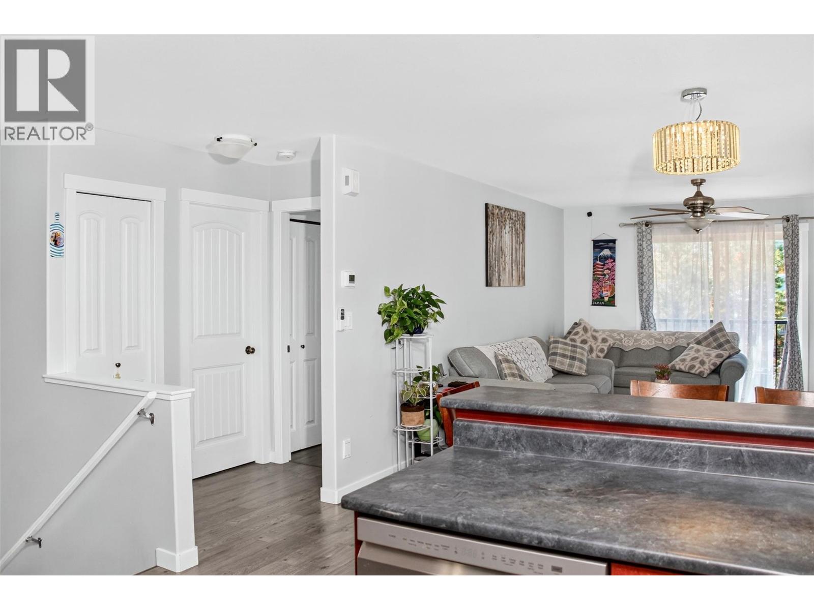 1760 COPPERHEAD Drive Unit# 31