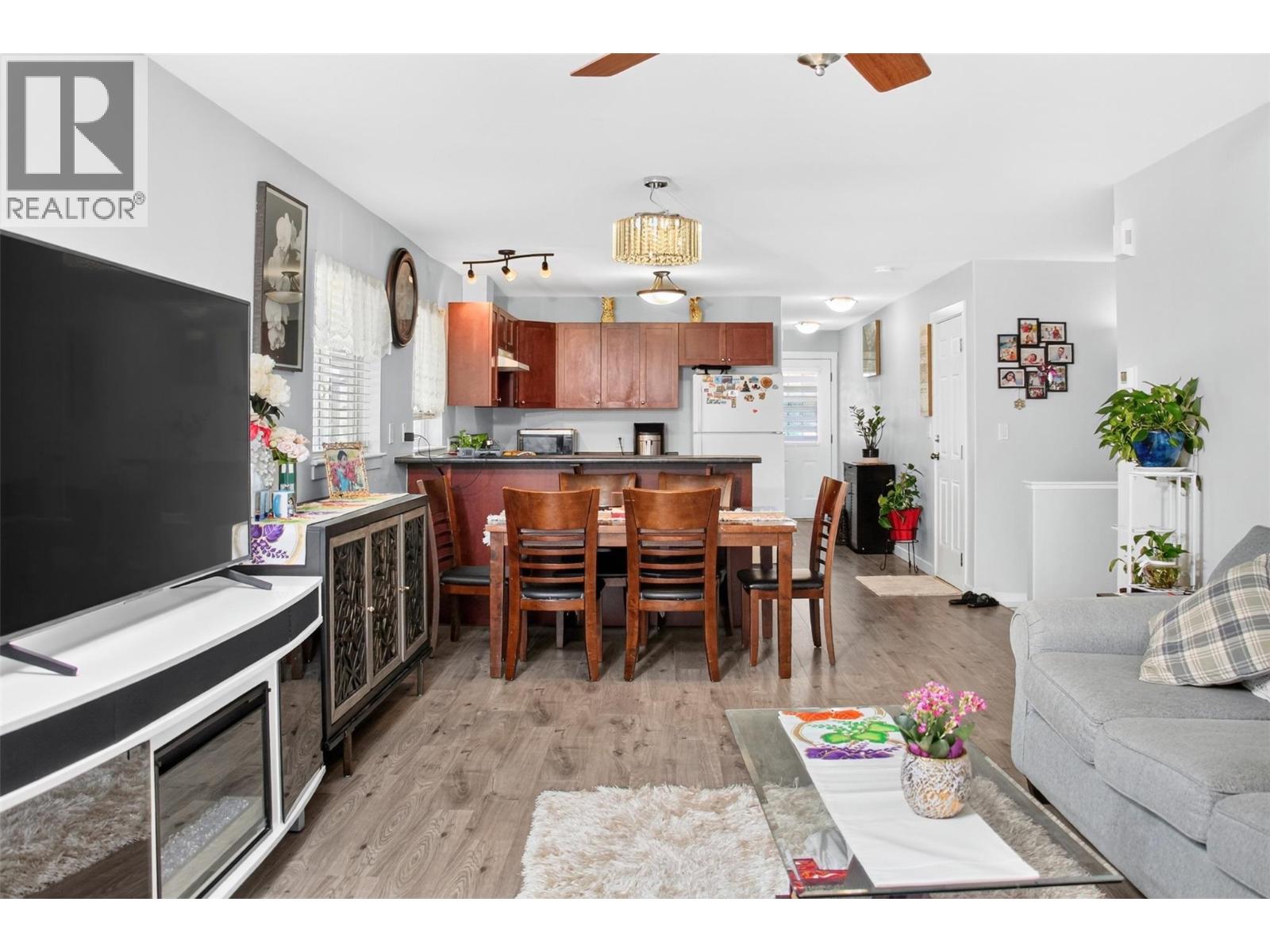 1760 COPPERHEAD Drive Unit# 31