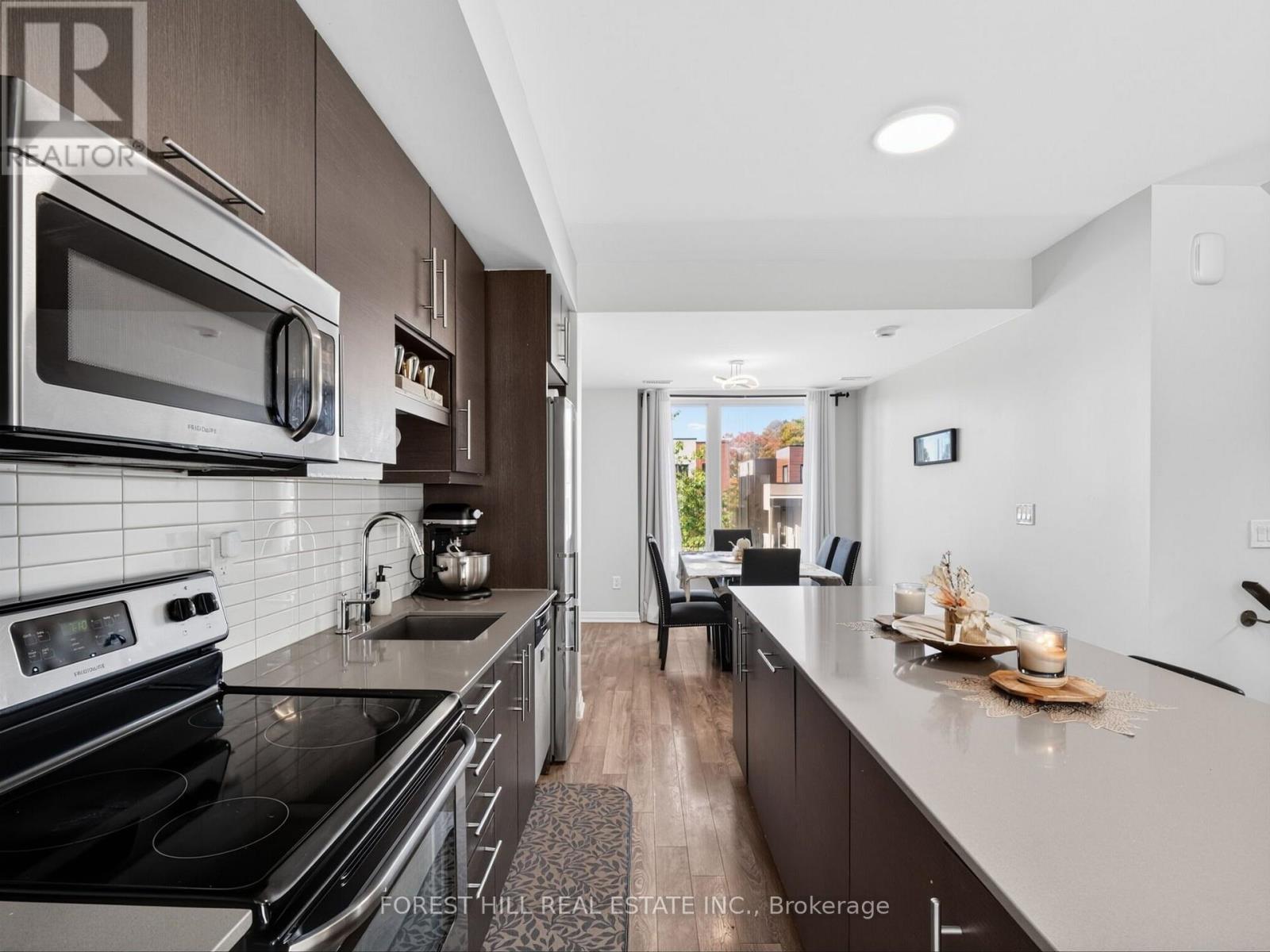 19 Stanley Greene Boulevard, Toronto, Ontario  M3K 0B1 - Photo 6 - W14027558