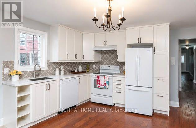 MAIN FLOOR - 14 THORNTON AVENUE, Toronto, Ontario