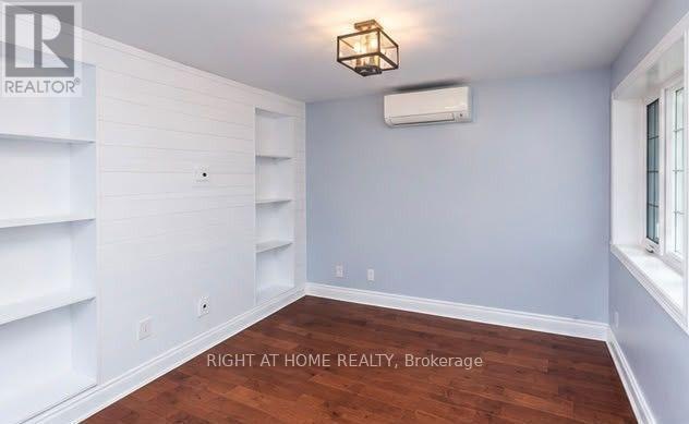 Main Floor - 14 Thornton Avenue, Toronto, Ontario  M6E 2E2 - Photo 4 - W14027804