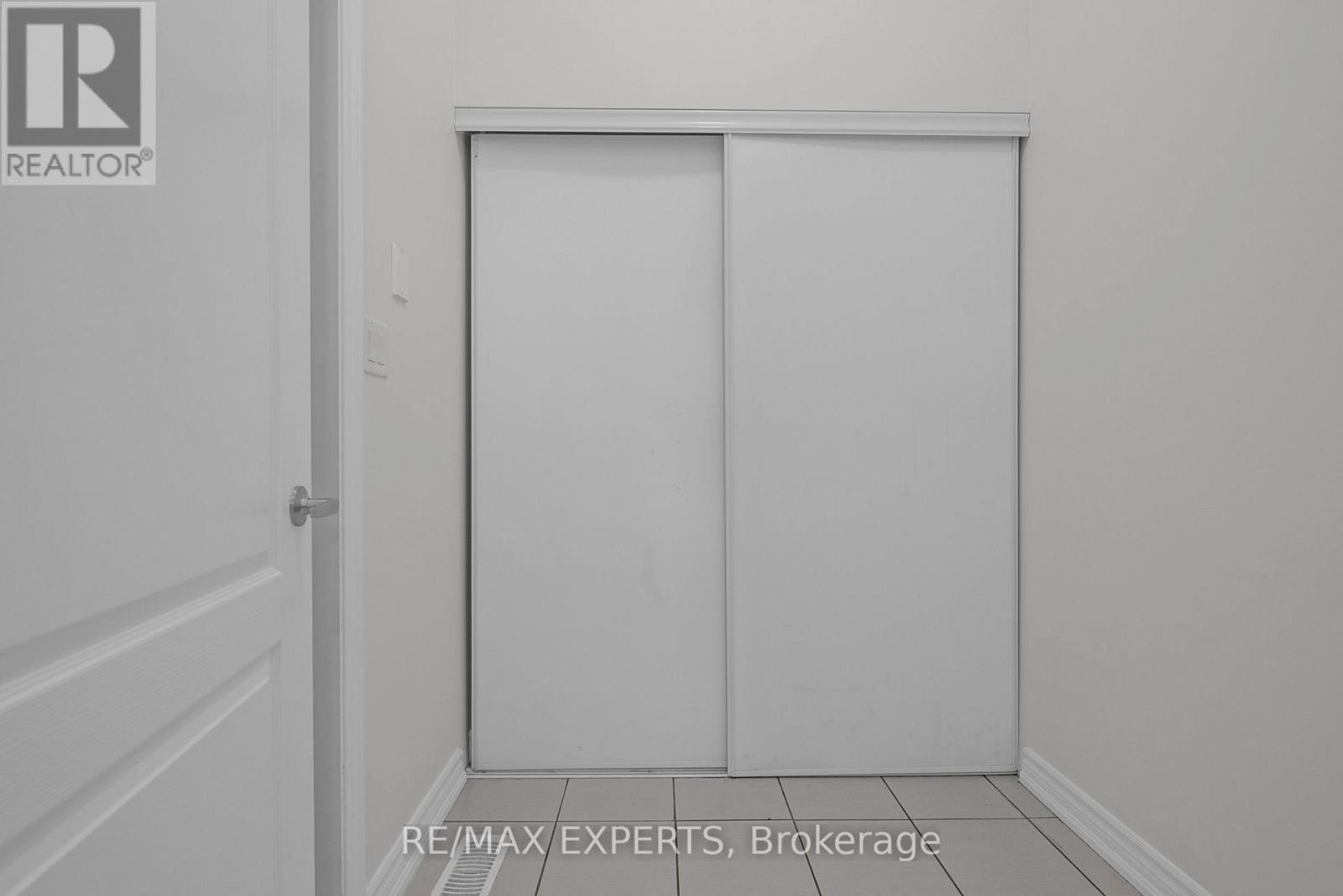 157 Tumblewood Centre, Welland, Ontario  L3B 0J3 - Photo 21 - X14027678