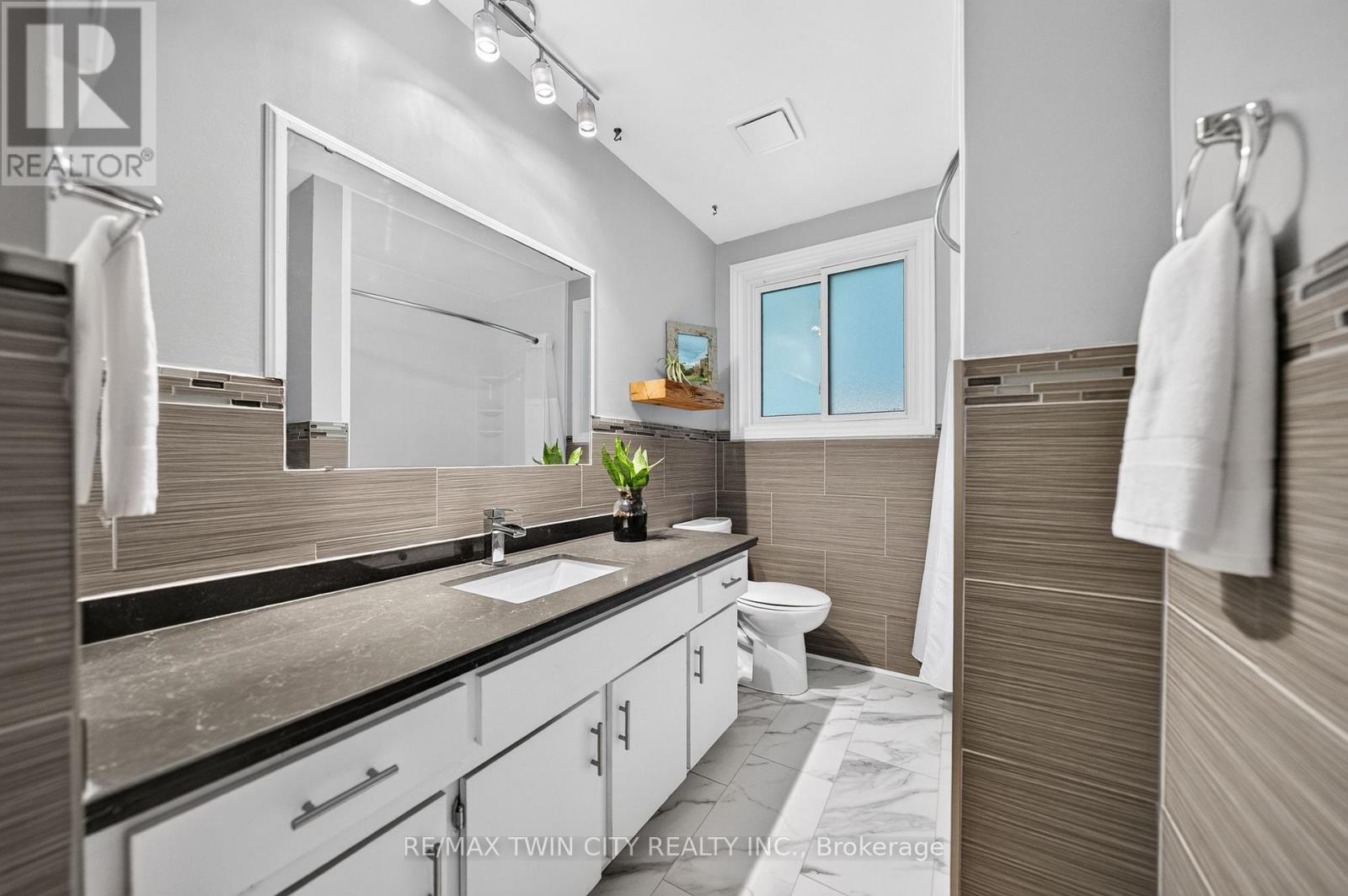 59 Notre Dame Avenue, Woolwich, Ontario  N0B 2B0 - Photo 23 - X14027792