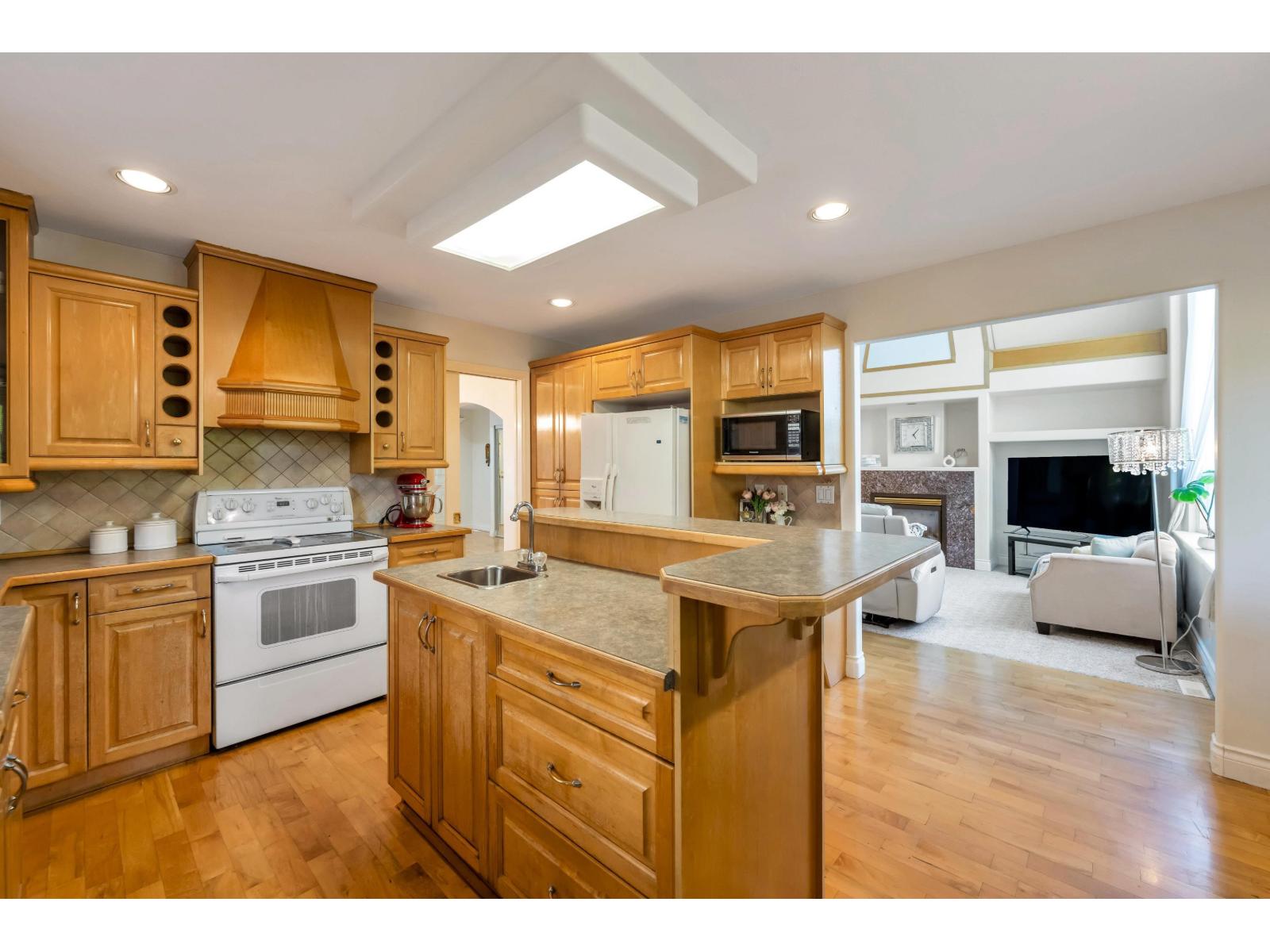 14539 74 Avenue, Surrey, British Columbia  V3S 2G6 - Photo 11 - R3171782