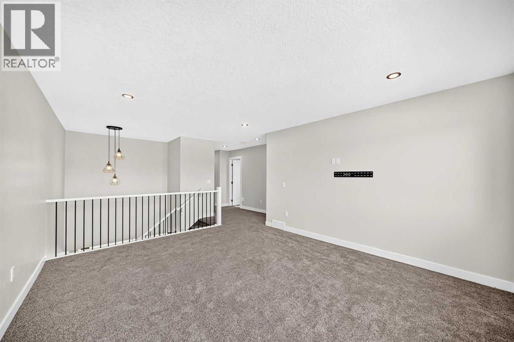 805 Mandalay Boulevard