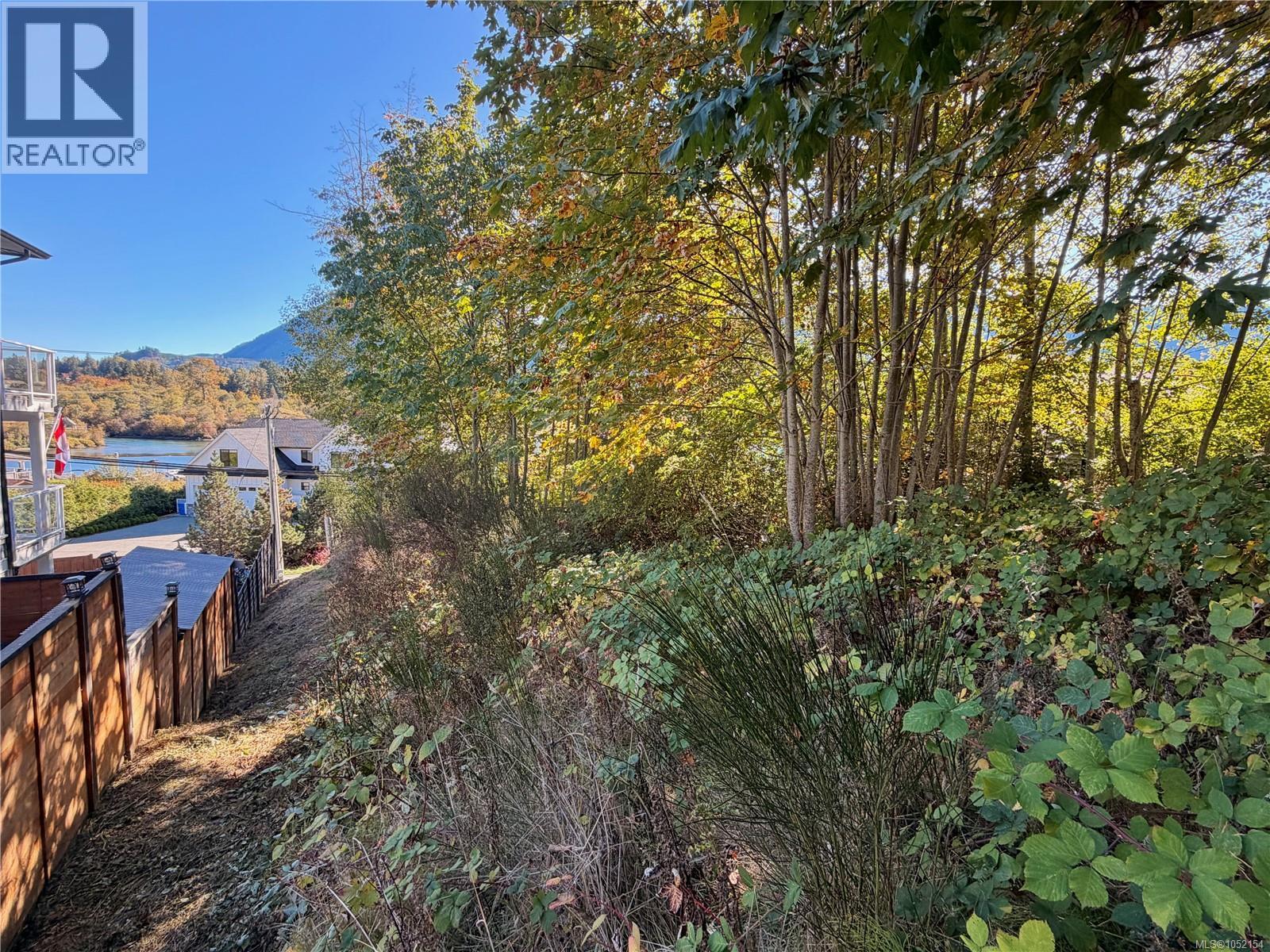 249 North Shore Rd
