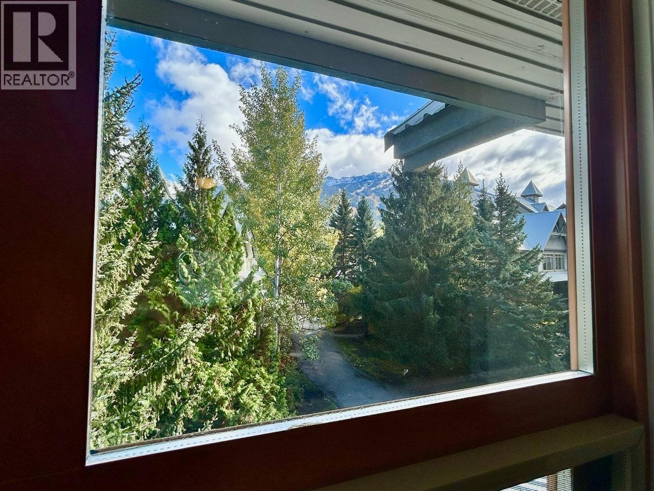 (Wk 10) 77-4355 NORTHLANDS BOULEVARD