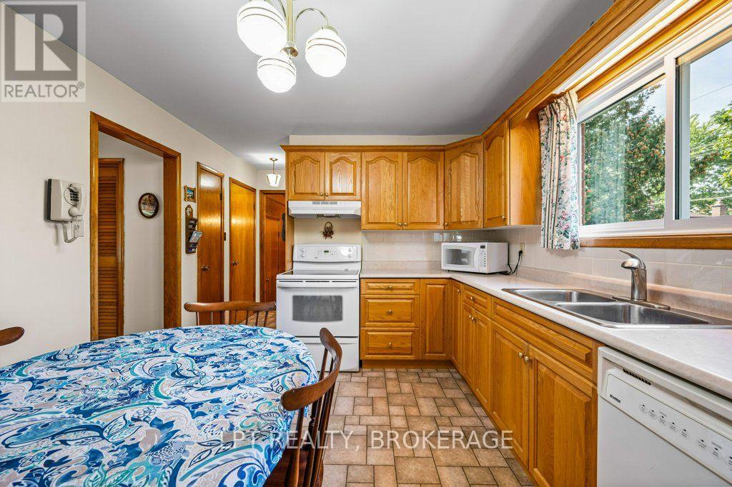 124 Campbell Crescent, Kingston, Ontario  K7M 1Z5 - Photo 15 - X13824912