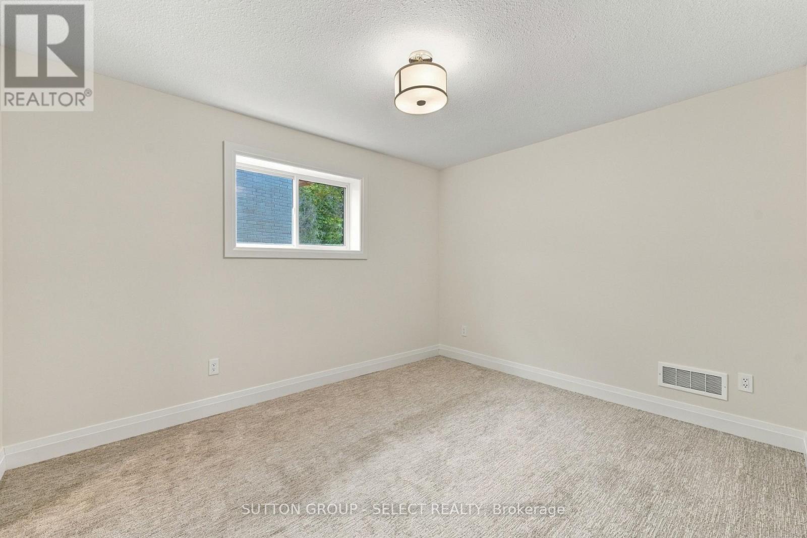 Lot 17 Creekside Place, Lambton Shores, Ontario  N0M 1T0 - Photo 7 - X13514796