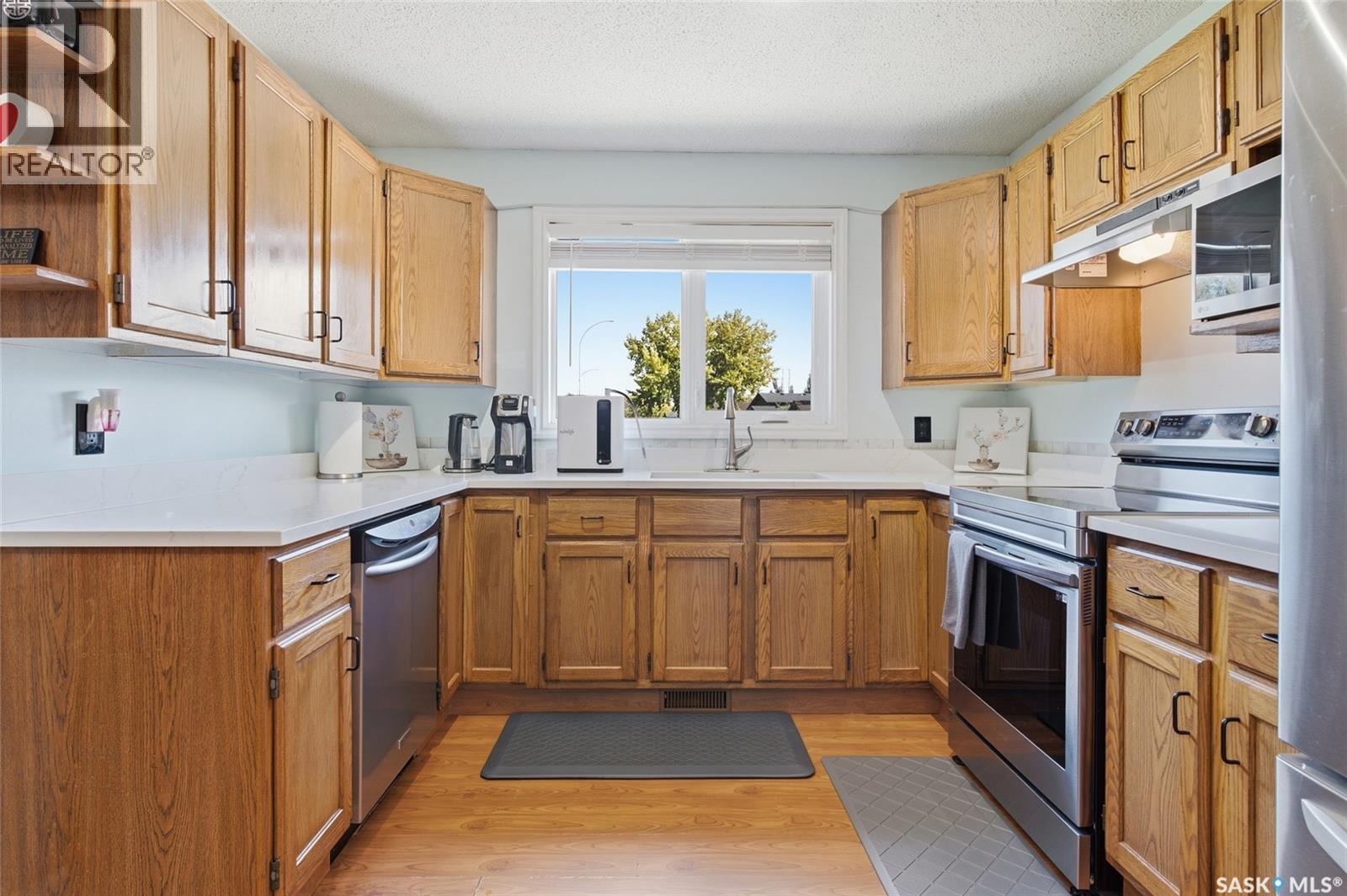 403 Sherry Crescent, Saskatoon, Saskatchewan  S7M 5R9 - Photo 11 - SK050967
