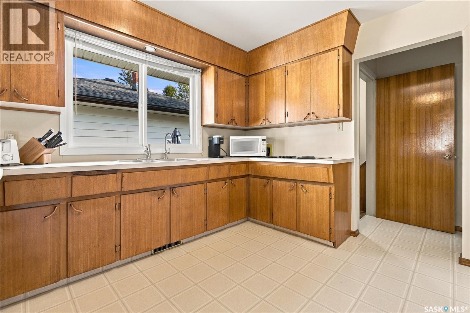 3 Johnstone Street, Regina, Saskatchewan  S4R 4R3 - Photo 15 - SK050789