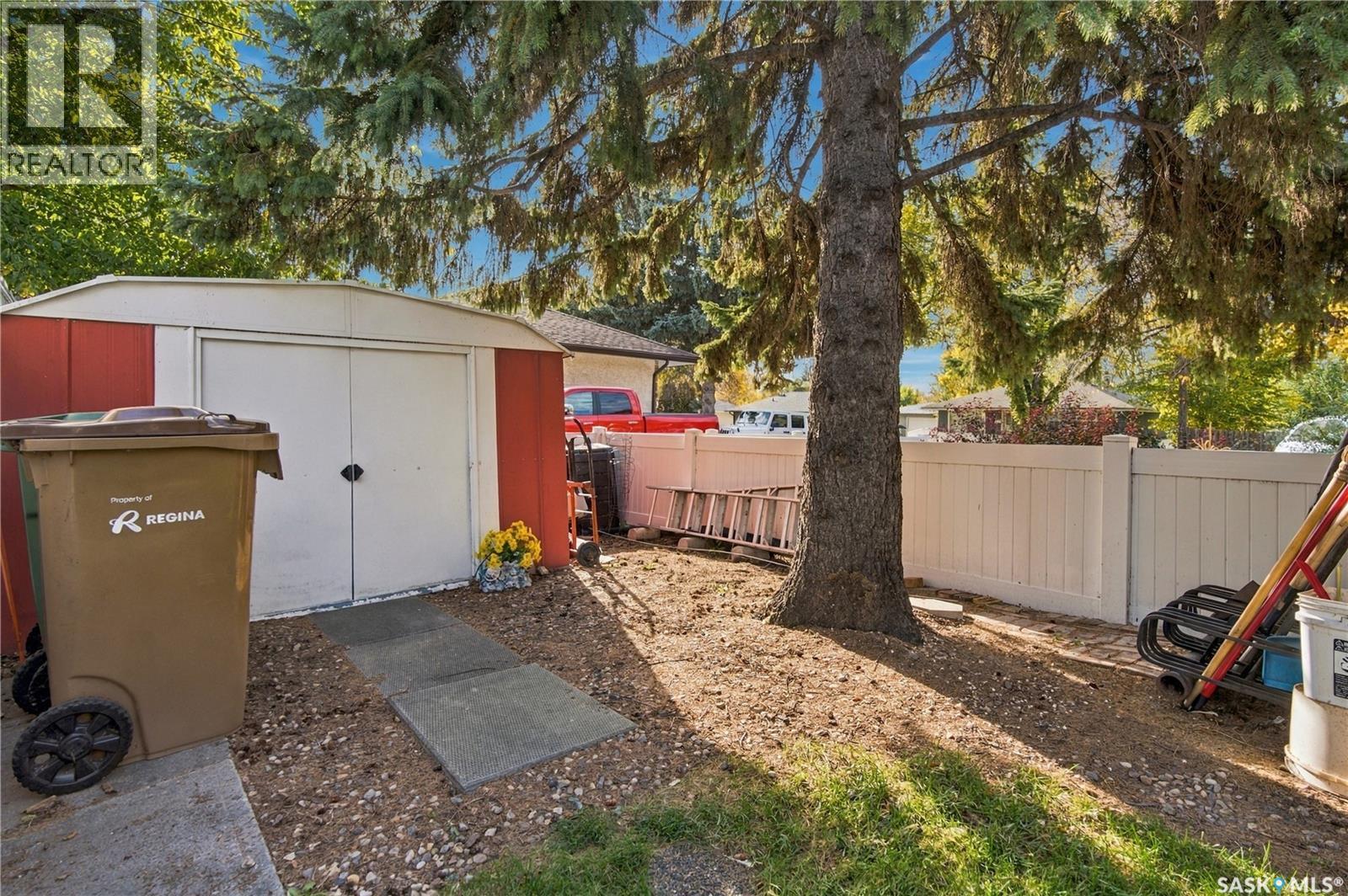 3 Johnstone Street, Regina, Saskatchewan  S4R 4R3 - Photo 43 - SK050789