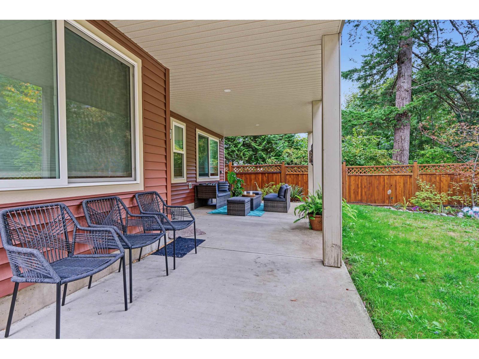 66074 OGILVIEW DRIVE|Kawkawa Lake
