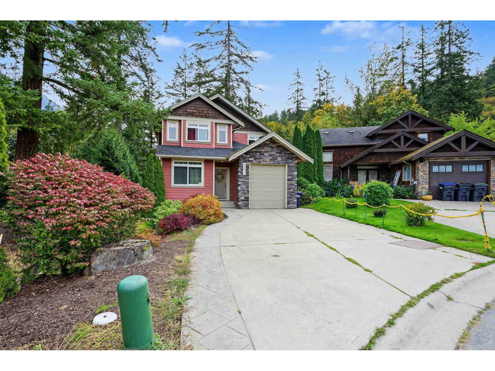 66074 OGILVIEW DRIVE|Kawkawa Lake