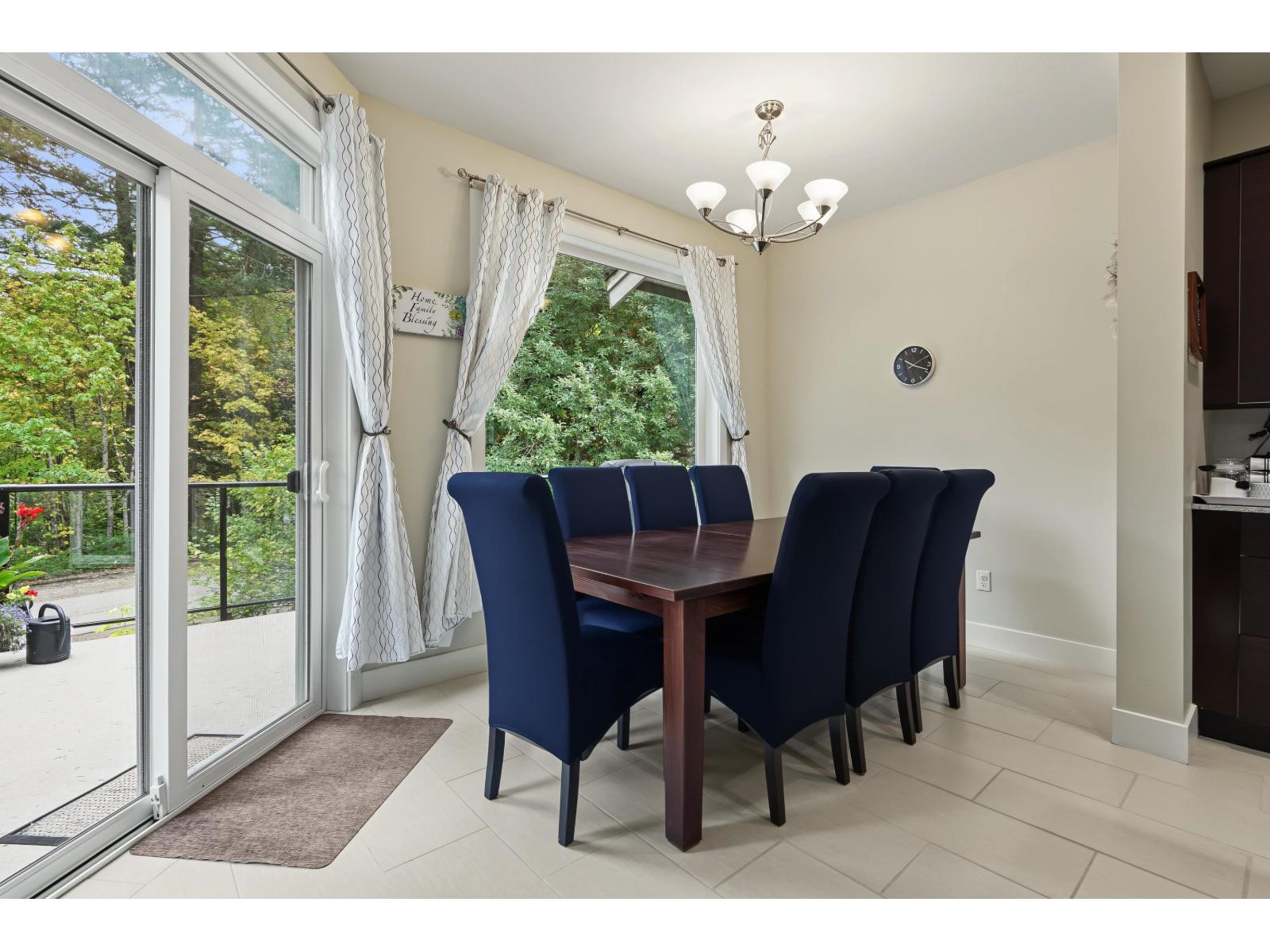 66074 OGILVIEW DRIVE|Kawkawa Lake
