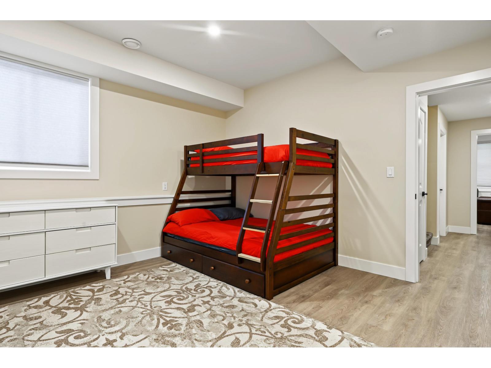 66074 OGILVIEW DRIVE|Kawkawa Lake
